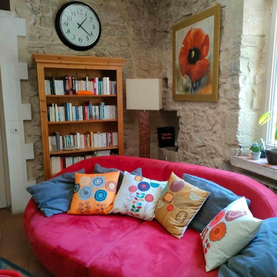 Le Mas Du Coquelicot Dions Esterno foto